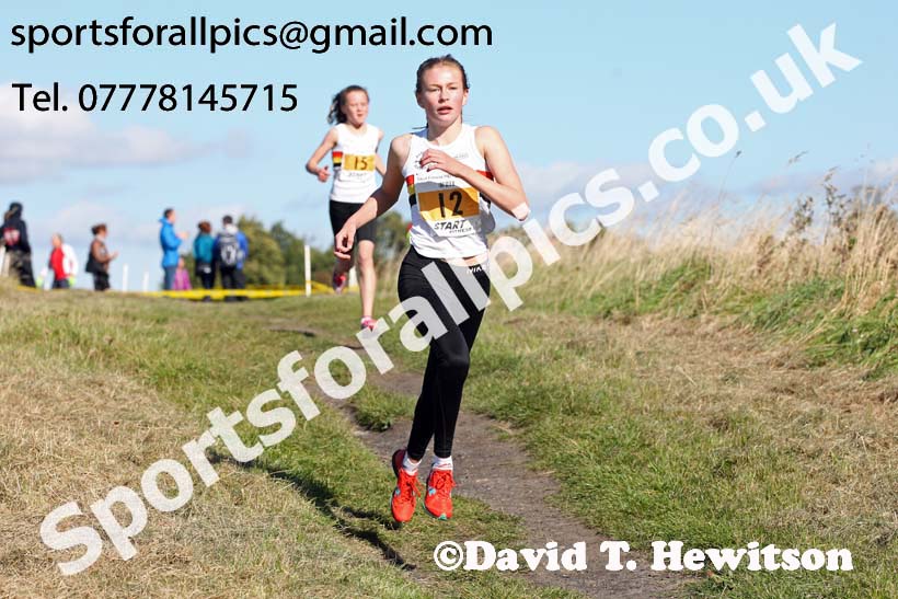 Girls under-15s Start Fitness NEH, Wrekenton. Photo:  David T. Hewitson/Sports for All Pics